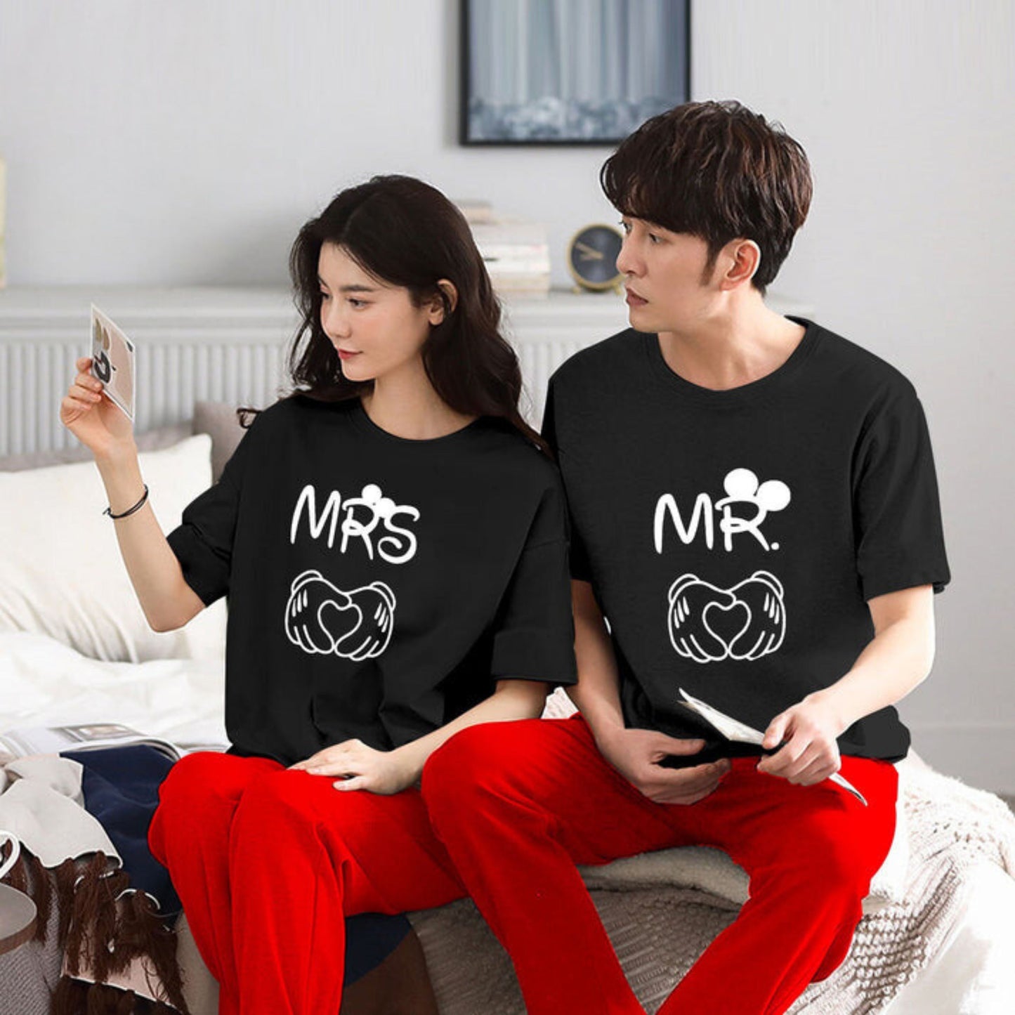 MR & MRS Couple Night Suit for Men and Women Pack of 2