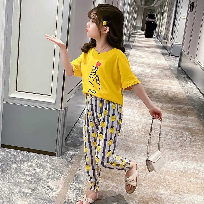 Girls' Stylish Graphic Tee & Striped Jogger Loungewear Set