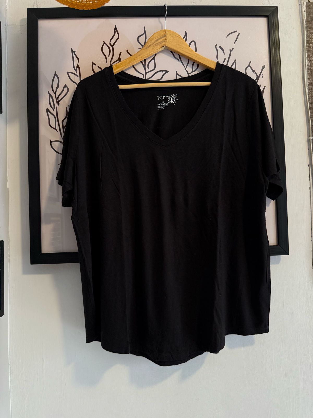 Printed Brand T-Shirt for Women – Soft & Comfortable Everyday Wear